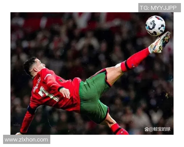 C罗足球明星入场视频精彩瞬间回顾与分析 C罗足球明星入场视频精彩瞬间回顾与分析