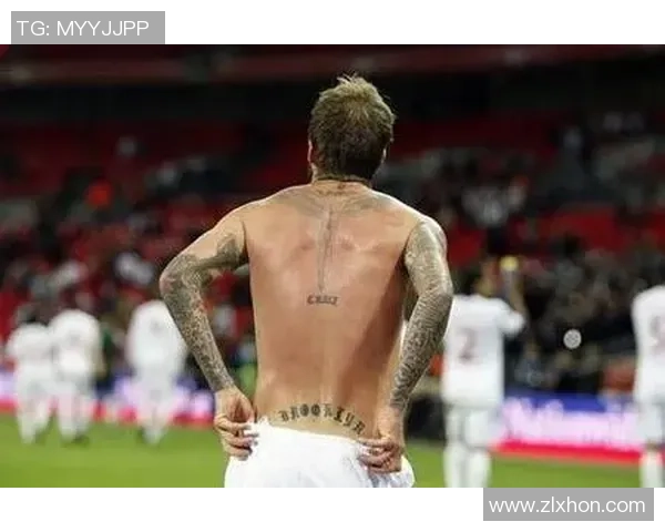 后背纹身展现信仰与激情的足球明星们的故事与荣耀 后背纹身展现信仰与激情的足球明星们的故事与荣耀